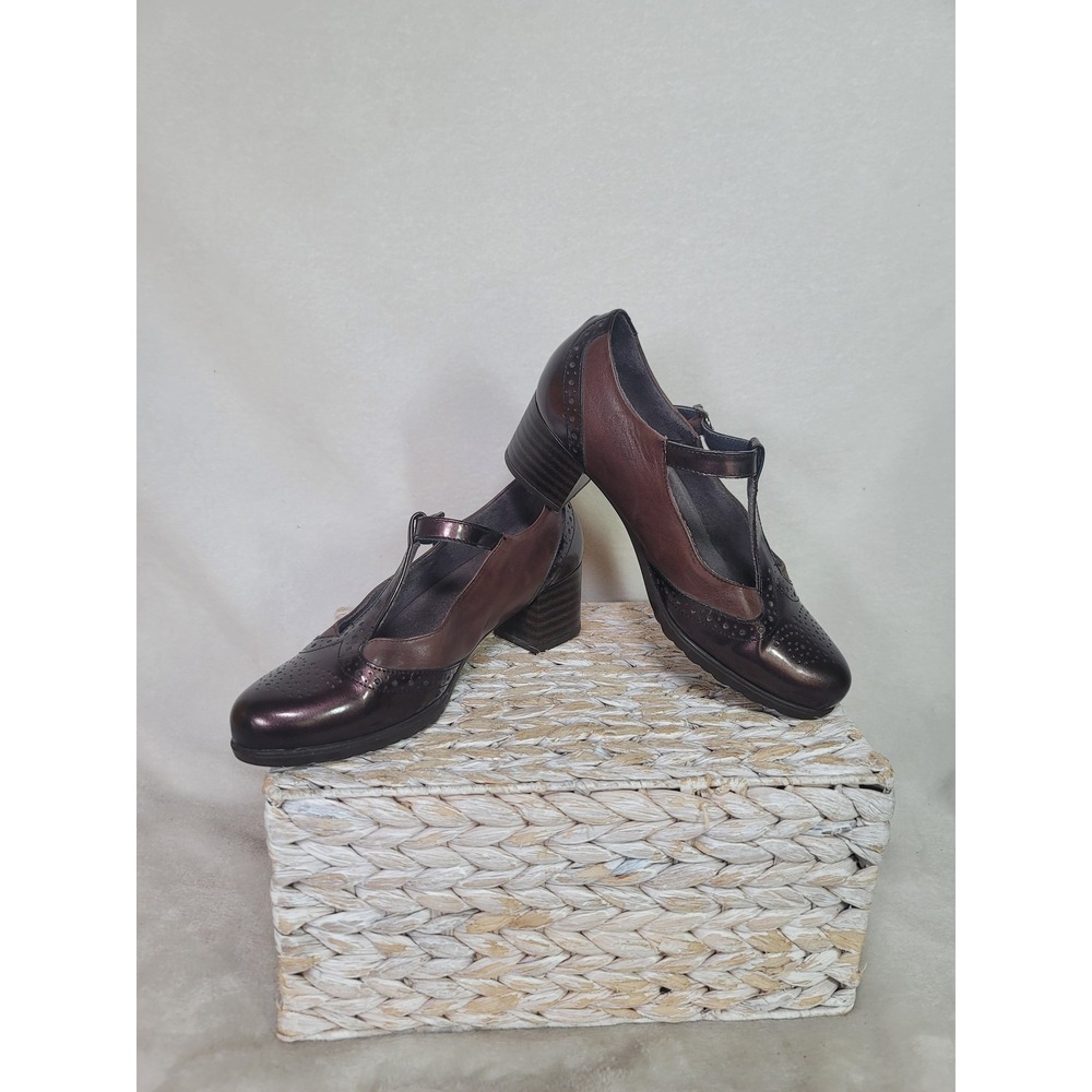 Pitillos Spain Brown Metallic Leather T-Strap Wingtip Heels Mary Jane 6.5-7